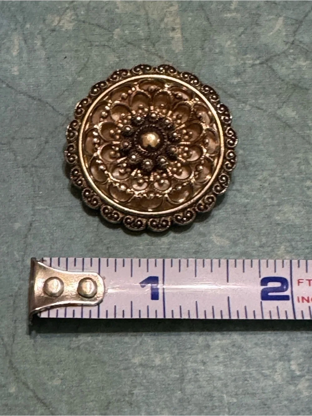 VINTAGE WESTERN GERMANY SCARF CLIP